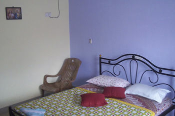 Sea View Resort Morjim Exterior photo